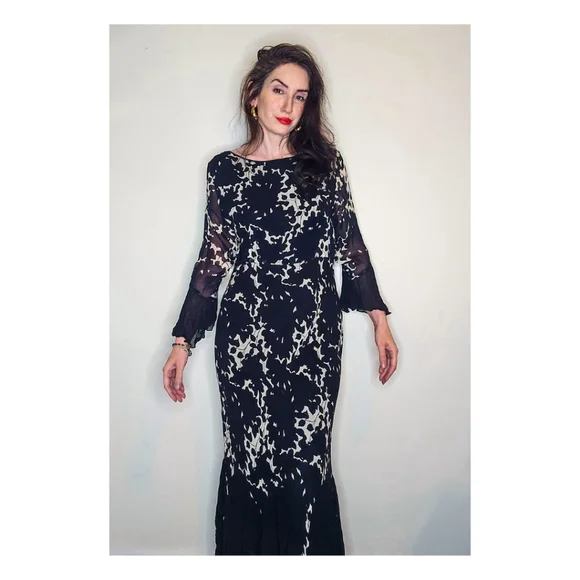 long sleeve dresses for women midi Petal and Pup Women's Cammie Long Sleeve Midi Dress